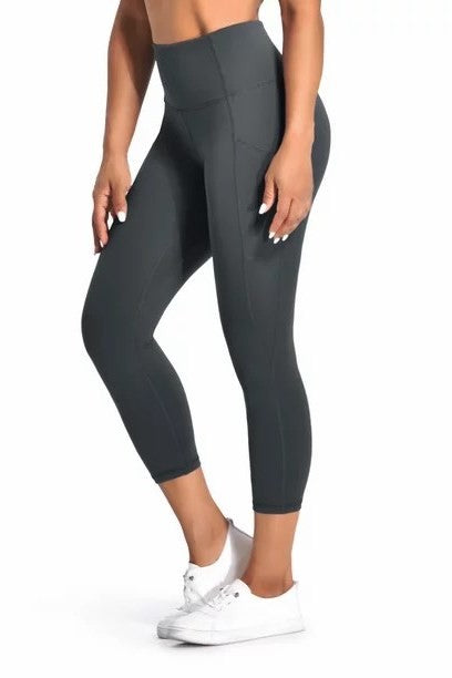 Cropped Yoga Leggings Pants with Pockets Cropped Yoga Leggings Pants with Pockets Activewear The Shop Room